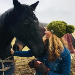 Flash Sale Bonnet Long à Pompon olive Femme Bonnets À Pompon|Bonnets