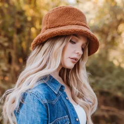 Shop Chapeau Bob en Fausse Fourrure Sherpa Kirsten rouille Femme Fausse Fourrure|Chapeaux Hiver