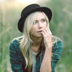 Fashion Chapeau Canotier Bernadette noir SUR LA TÊTE Femme Petite Tailles|Chapeaux Hiver