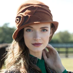 Hot Chapeau Cloche en Laine avec Rosette Sienna rouille Femme Chapeaux Hiver|Chapeaux Cloche